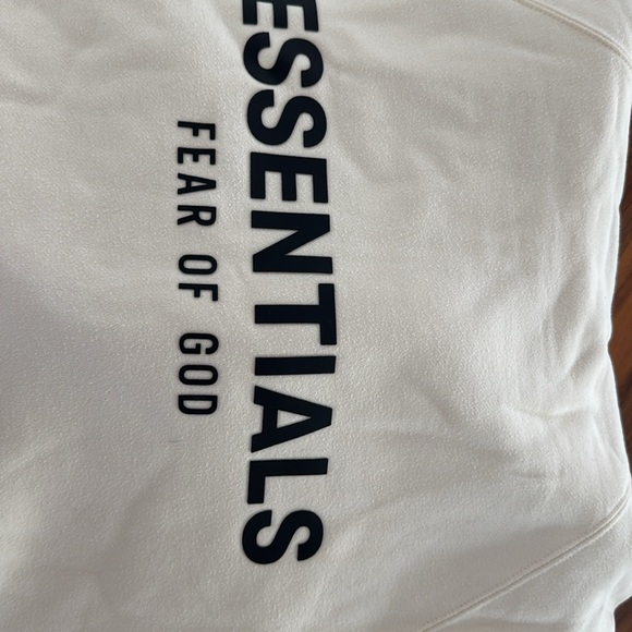 Essentials Fear of God Hoodie - Picture 9 of 10